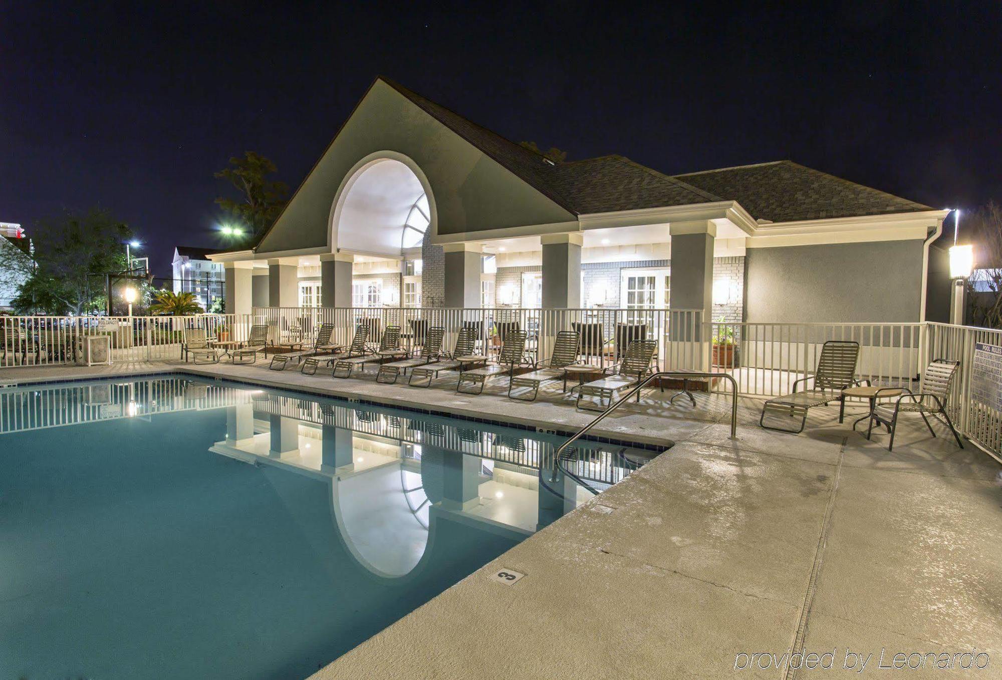 Homewood Suites By Hilton Savannah Exterior photo